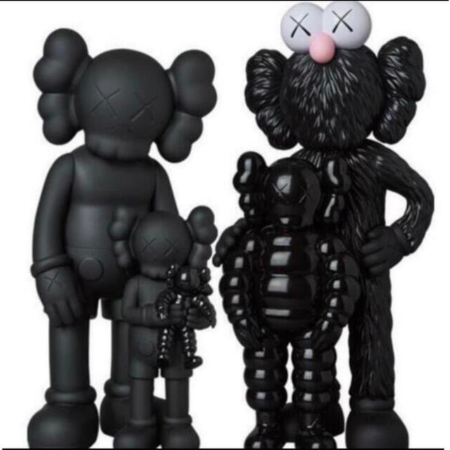 KAWS FAMILY BLACK  カウズ　ファミリー　ブラック　新品未開封エンタメ/ホビー