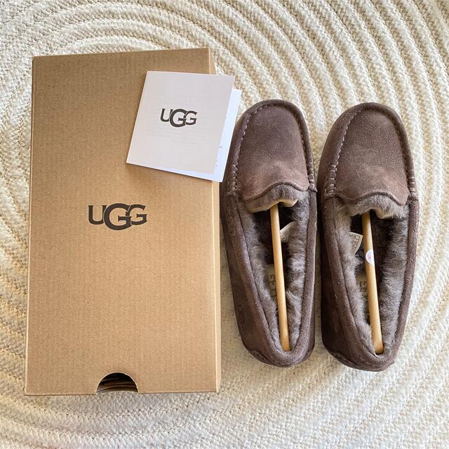 UGG   UGGアグアンスレー モカシン 正規品 サンダークラウドの通販