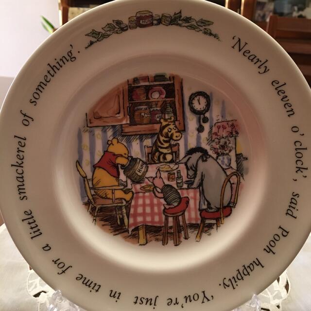 Royal Doulton(ロイヤルドルトン)のロイヤルドルトン　クマのプーさん インテリア/住まい/日用品のキッチン/食器(食器)の商品写真