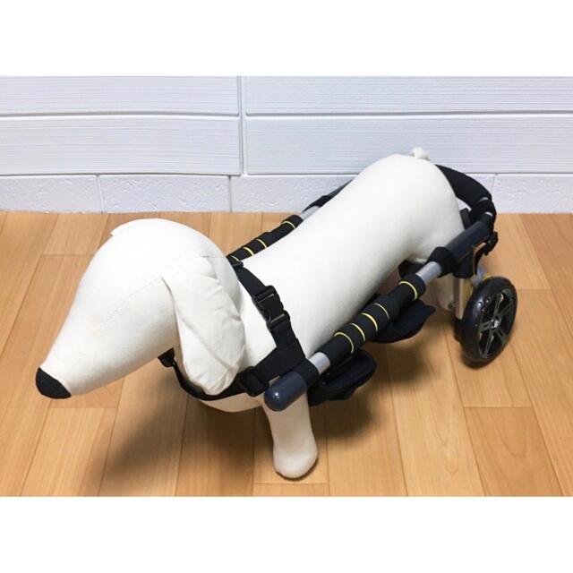 ○ミニチュアダックス○犬の車椅子 小型犬用2輪車いす ～9kg位 歩行器 - 犬