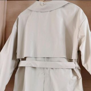 新品 休日と詩 トリトンコート