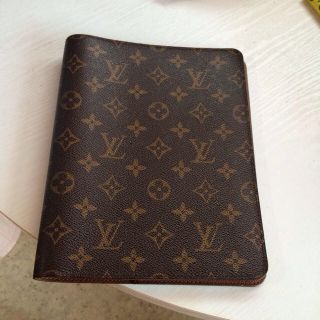 ルイヴィトン(LOUIS VUITTON)のLOUIS VUITTON❤︎(モバイルケース/カバー)