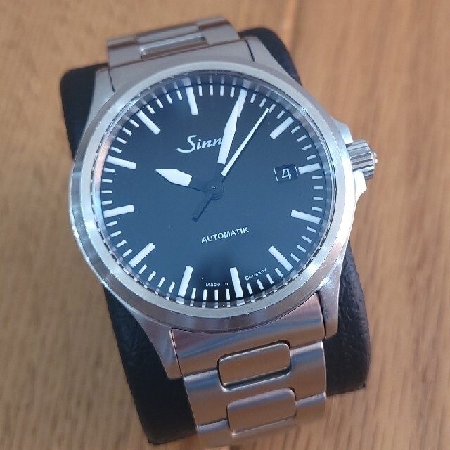 最終価格 ジン556 Sinn ブラック 自動巻き ドイツ 腕時計 アナログ Maquillajeenoferta Com