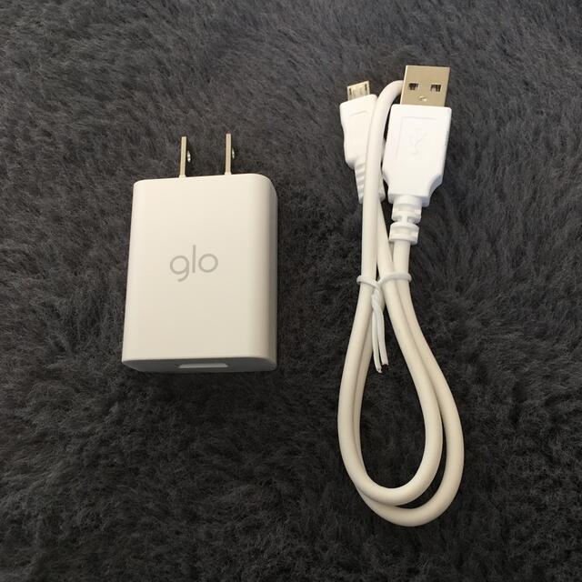 glo(グロー)の【未使用品】glo 充電器 メンズのファッション小物(タバコグッズ)の商品写真