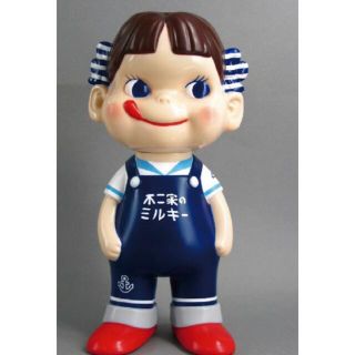 MEDICOM TOY - 不二家ソフビコレクション ペコちゃん 横浜人形の ...
