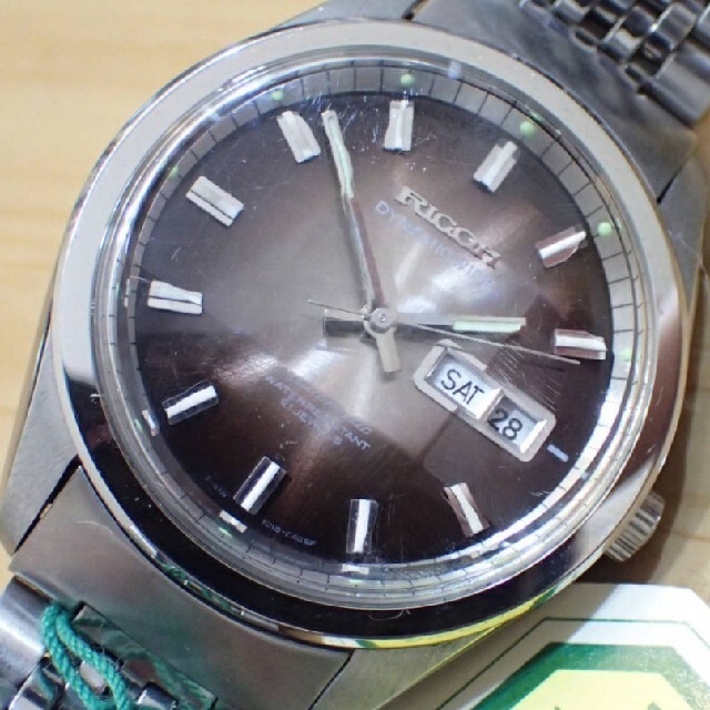 新しい到着 RICOH - リコー ダイナミックワイド　自動巻 RICOH　新品　希少品　カットガラス 腕時計(アナログ)