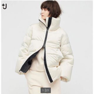 ユニクロ(UNIQLO)の【美品】ユニクロ✖️ジルサンダー　ダウンボリュームジャケット　ホワイト　M♡(ダウンジャケット)