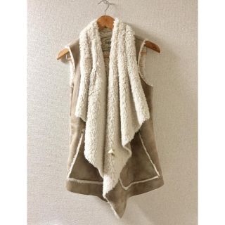 ザラ(ZARA)のasuasu8様専用★ZARA 内ボア ムートンベスト(ベスト/ジレ)