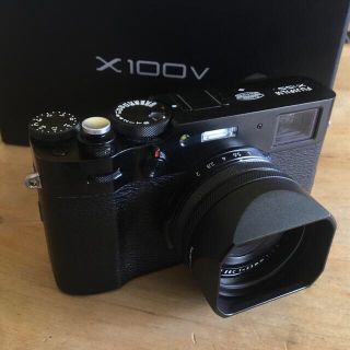 フジフイルム(富士フイルム)のFUJIFILM X100V ブラック(ミラーレス一眼)