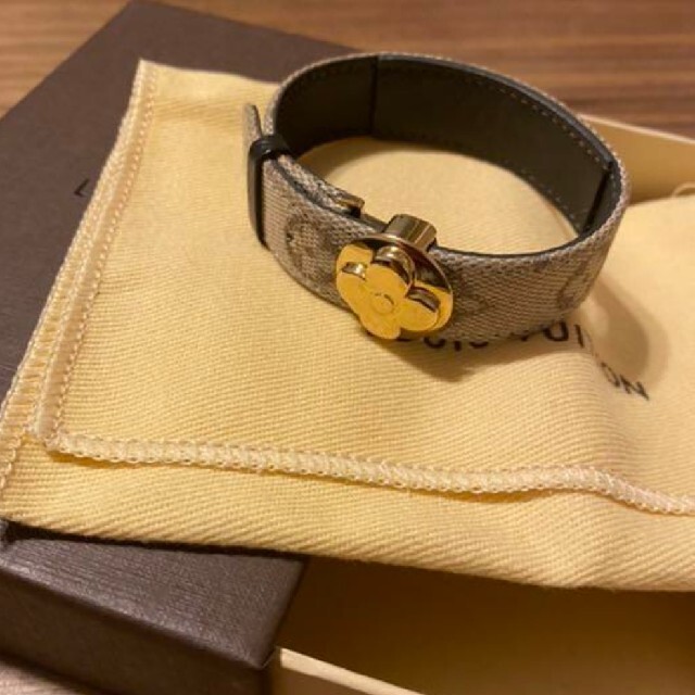 LOUIS VUITTON(ルイヴィトン)の限定値下げ‼️LOUIS VUITTON ブレスレット レディースのアクセサリー(ブレスレット/バングル)の商品写真