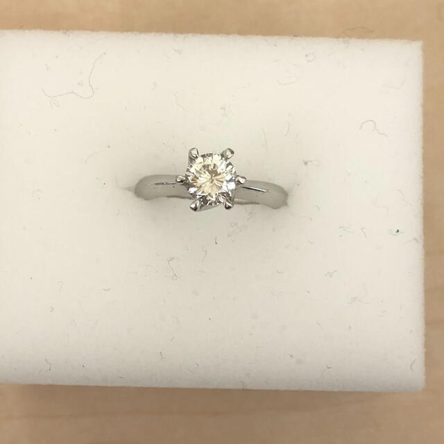 ダイヤ　0.32ct   pt900   チャーム　新品