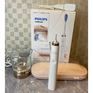 フィリップス(PHILIPS)の美品　フィリップス　電動ブラシ　ローズゴールド(電動歯ブラシ)