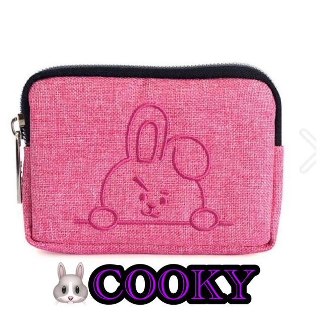 防弾少年団(BTS)(ボウダンショウネンダン)のBT21 日本非売品　カードポケット　ミニポーチ🐰COOKY レディースのファッション小物(ポーチ)の商品写真