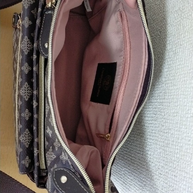 【美品】クリスチャンオリビエ　ショルダーバッグ レディースのバッグ(ショルダーバッグ)の商品写真