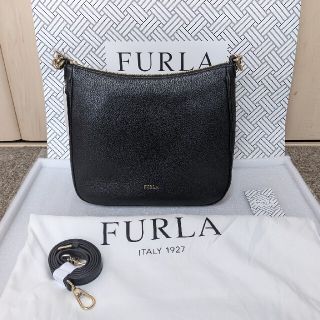 フルラ(Furla)のフルラ FURLA 2WAYバッグ型押しシボレザー ロゴプレート 黒 ショルダ(ショルダーバッグ)