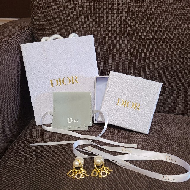 Dior(ディオール)のディオール Dior ピアス ゴールド パール レディースのアクセサリー(ピアス)の商品写真