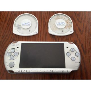 プレイステーションポータブル(PlayStation Portable)のPSP本体/プレイステーションポータブル/ PS-3000(携帯用ゲーム機本体)