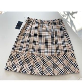 バーバリー(BURBERRY)の【新品】バーバリー✴︎ノバチェック柄 ひざ丈 台形 スカート 160サイズ(スカート)