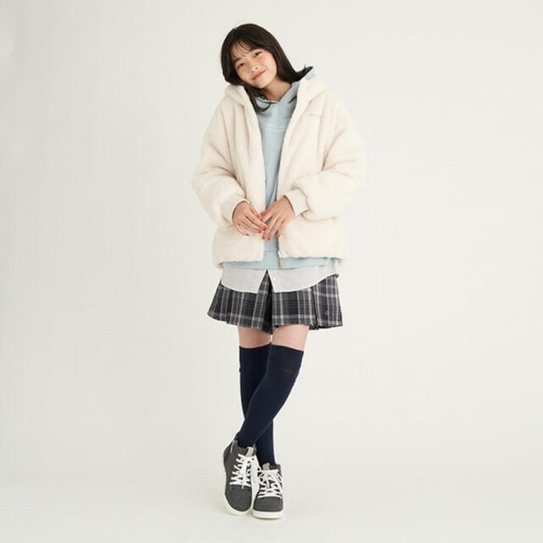 pom ponette(ポンポネット)のpom ponette junior　もこもこリバーシブルブルゾン　150 キッズ/ベビー/マタニティのキッズ服女の子用(90cm~)(ジャケット/上着)の商品写真