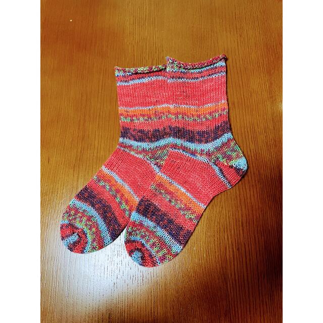 手編みの靴下 オパール毛糸使用 23cm前後 ハンドメイドのファッション小物(レッグウェア)の商品写真