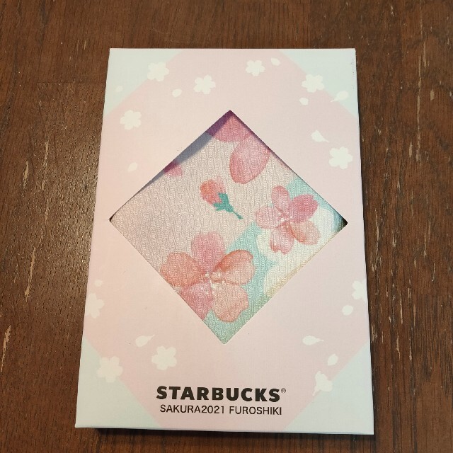 Starbucks Coffee(スターバックスコーヒー)の【新品】スターバックス🌸 サクラ風呂敷🌸 インテリア/住まい/日用品のインテリア小物(その他)の商品写真