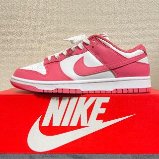 ナイキ(NIKE)のNIKE WMNS DUNK LOW ARCHEO PINK 27.5(スニーカー)