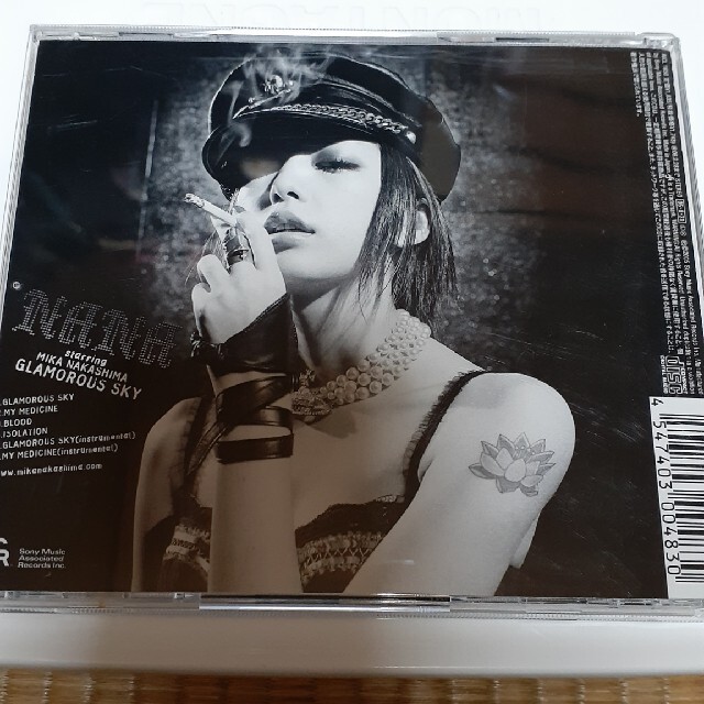 GLAMOROUS SKY　NANA starring MIKA NAKASHI エンタメ/ホビーのCD(ポップス/ロック(邦楽))の商品写真