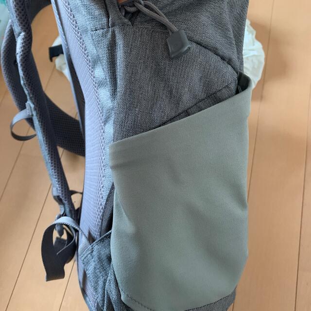 THE NORTH FACE(ザノースフェイス)のノースフェイス　リュック キッズ/ベビー/マタニティのこども用バッグ(リュックサック)の商品写真