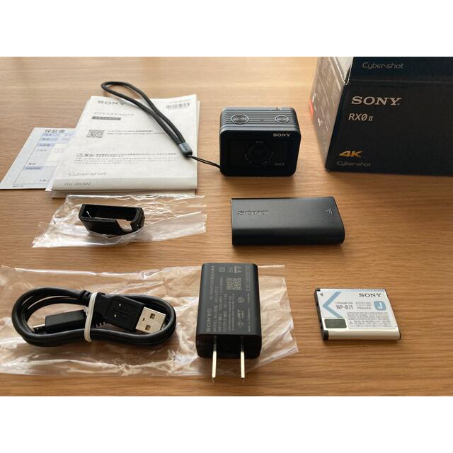 トップ SONY - SONY RX0 II (DSC-RX0M2)バッテリーチャージャー付