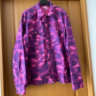 アベイシングエイプ(A BATHING APE)のape エクスクルーシブ　シャツ　M bape ミリタリーシャツ(シャツ)