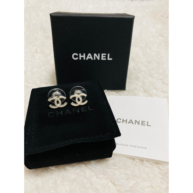 CHANEL シャネル ピアス  正規品