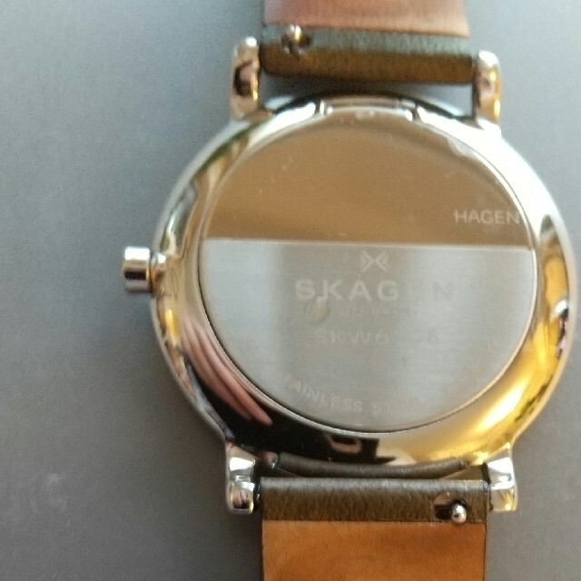 SKAGEN(スカーゲン)のデンマーク スカーゲン腕時計 クォーツ 緑革ベルト メンズの時計(腕時計(アナログ))の商品写真
