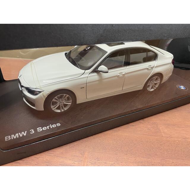 BMW(ビーエムダブリュー)の1/18モデルカー BMW 3シリーズ 335i エンタメ/ホビーのおもちゃ/ぬいぐるみ(ミニカー)の商品写真