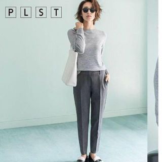 プラステ(PLST)のPLST ウォームリザーブスティックパンツ グレーストライプ XXS(クロップドパンツ)