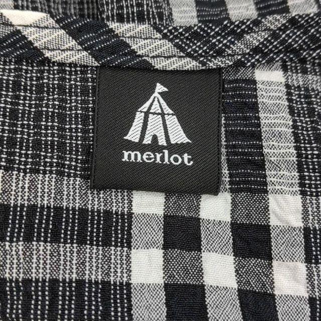 merlot(メルロー)のmerlot　メルロー　チェックショート丈カットソー レディースのトップス(カットソー(長袖/七分))の商品写真