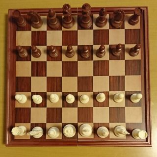 日本製 折りたたみ式 チェス盤・駒セット(オセロ/チェス)