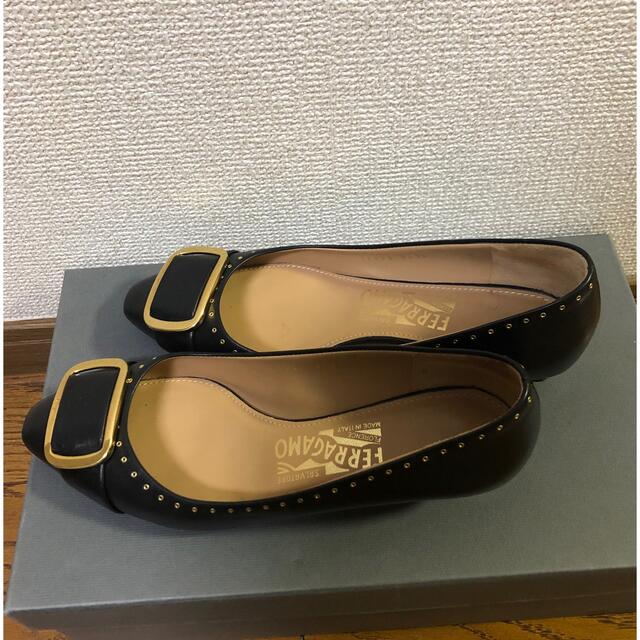 Ferragamo(フェラガモ)のフェラガモ　LUELA レザー　パンプス　スクエア　 レディースの靴/シューズ(ハイヒール/パンプス)の商品写真