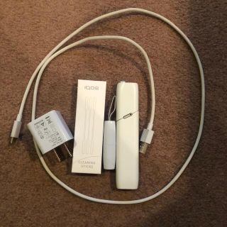 iQOS 3 中古(タバコグッズ)