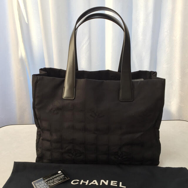 CHANEL  ニュートラベルラインMM トートバック ブラック 未使用