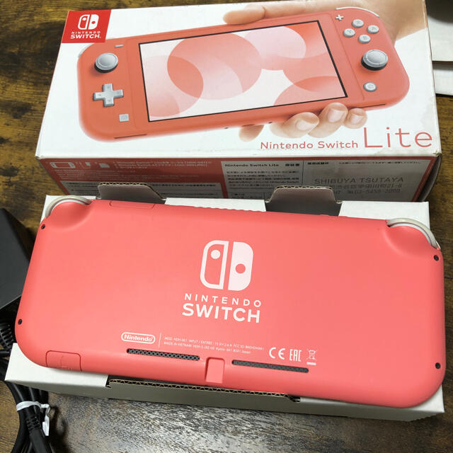 nintendo switch lite コーラル