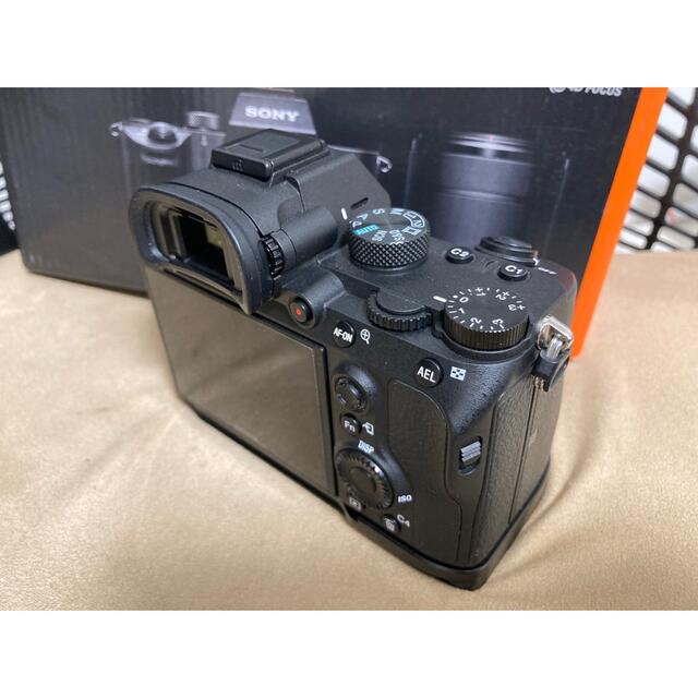 SONY(ソニー)のSONY a7iii レンズキット　ILCE-7M3K スマホ/家電/カメラのカメラ(ミラーレス一眼)の商品写真