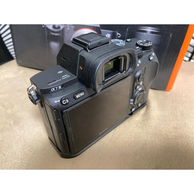 SONY(ソニー)のSONY a7iii レンズキット　ILCE-7M3K スマホ/家電/カメラのカメラ(ミラーレス一眼)の商品写真