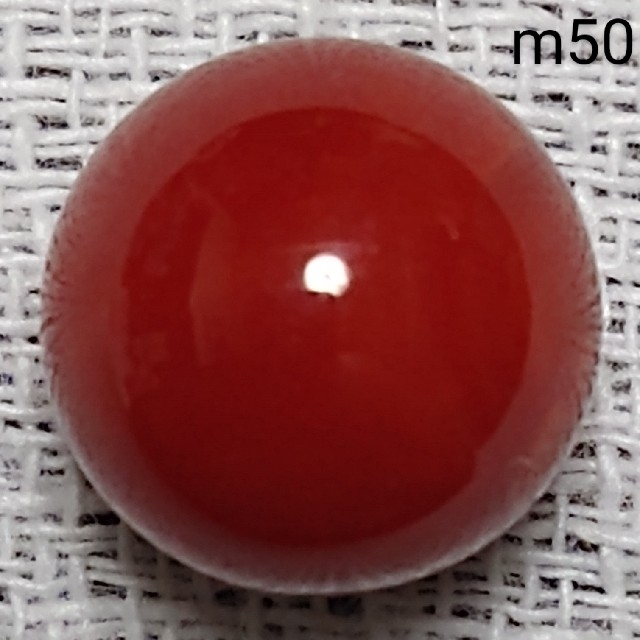 m50 血赤 煌珊瑚 片穴 球 11.5 mm 10.60 ct 2.12 g