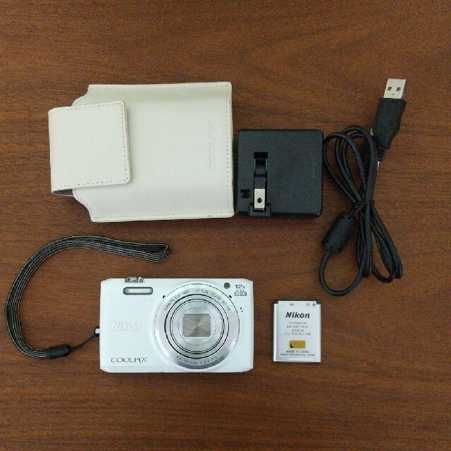 nikon　coolpix s6800　コンパクトデジタルカメラ