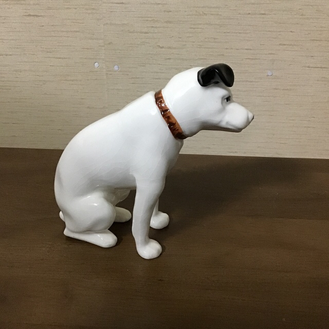 Victor(ビクター)のビクター犬 ニッパー 置物 Victor  ⭐︎非売品　 エンタメ/ホビーのおもちゃ/ぬいぐるみ(キャラクターグッズ)の商品写真