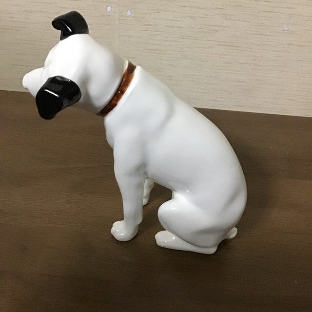 Victor(ビクター)のビクター犬 ニッパー 置物 Victor  ⭐︎非売品　 エンタメ/ホビーのおもちゃ/ぬいぐるみ(キャラクターグッズ)の商品写真