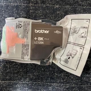 ブラザー(brother)のブラザー　LC12BK ブラック　未使用品未開封(オフィス用品一般)