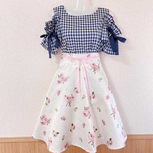 tocco(トッコ)のtocco closet ♡ギンガムチェックオフショルブラウス♡ レディースのトップス(シャツ/ブラウス(半袖/袖なし))の商品写真