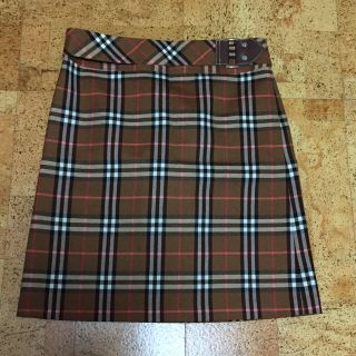 バーバリー(BURBERRY)のmm様専用 Burberry スカート (ひざ丈スカート)