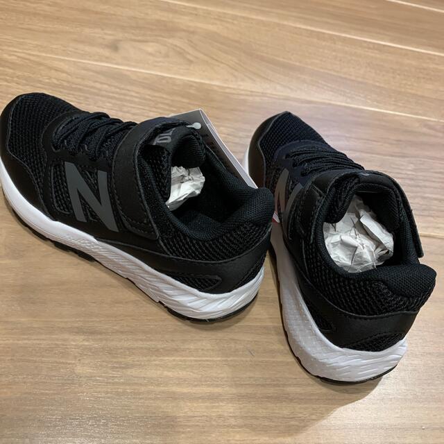 New Balance(ニューバランス)のニューバランス　スニーカー　18.5㎝　YT570BK キッズ/ベビー/マタニティのキッズ靴/シューズ(15cm~)(スニーカー)の商品写真